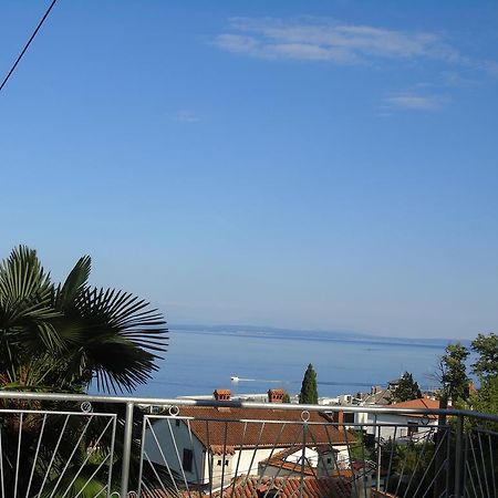 Apartment Mihael Opatija Exteriör bild