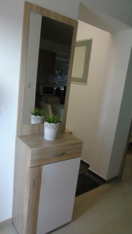 Apartment Mihael Opatija Exteriör bild